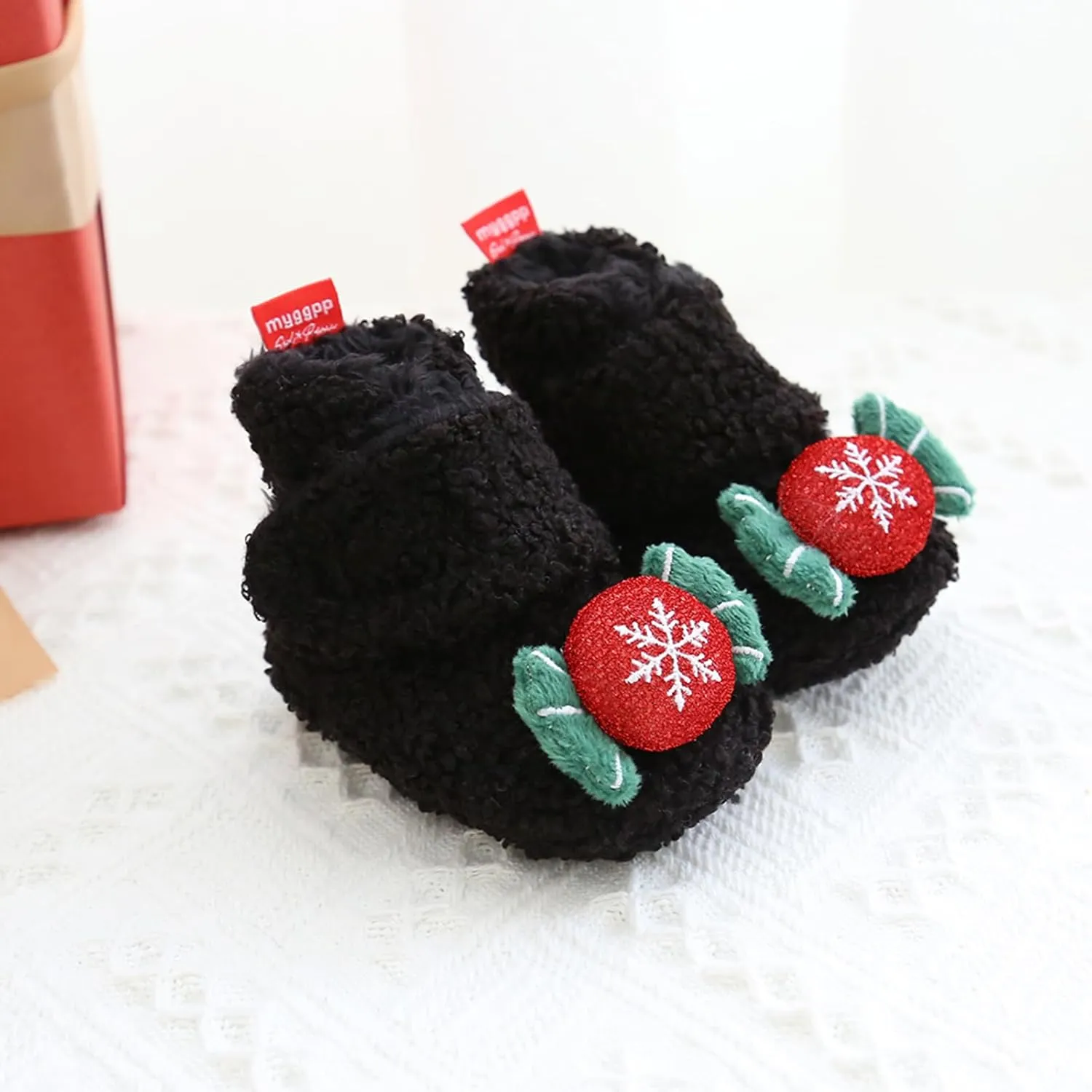 Baby Christmas Booties Infant Newborn Boys Girls Cozy Fleece Slippers Soft Winter Warm Crib Sock Shoes First Walkers
