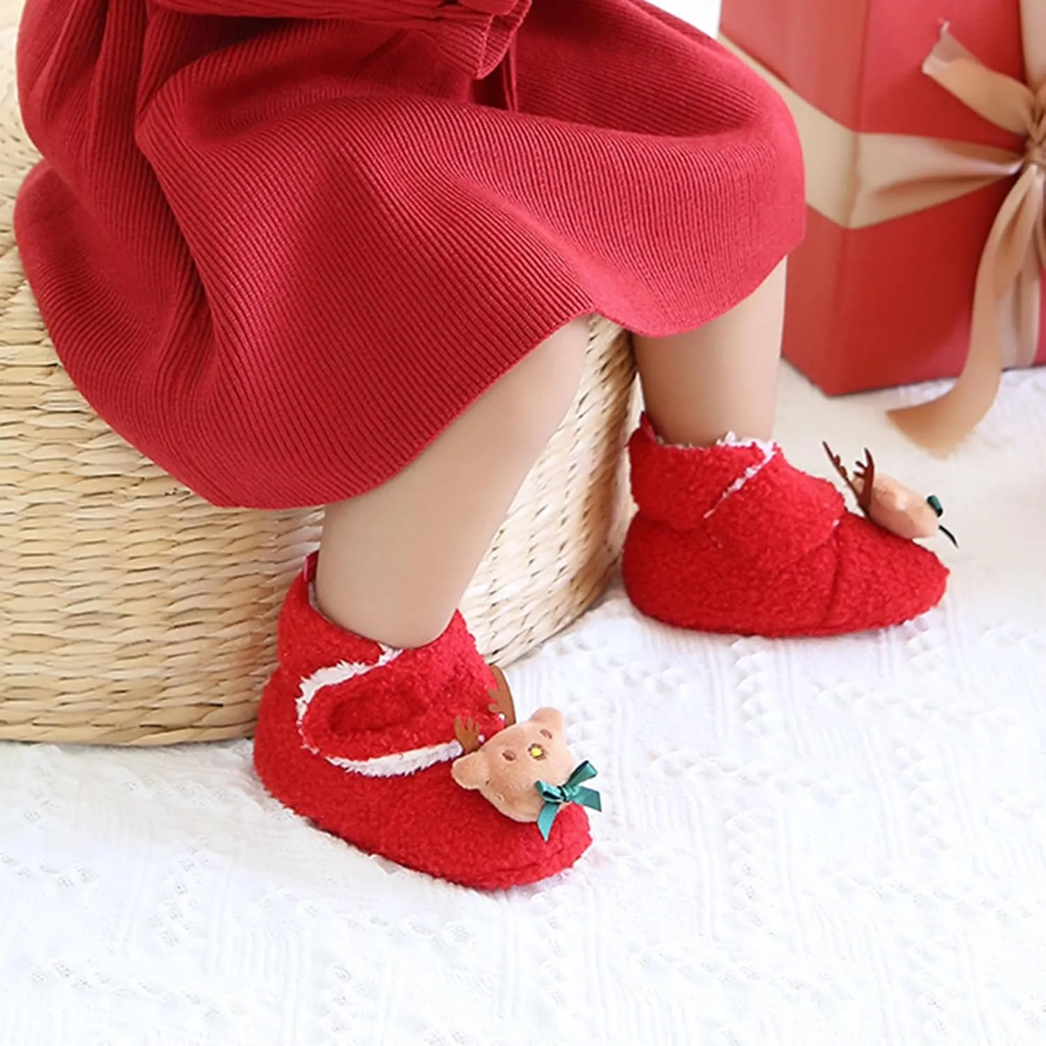 Baby Christmas Booties Infant Newborn Boys Girls Cozy Fleece Slippers Soft Winter Warm Crib Sock Shoes First Walkers