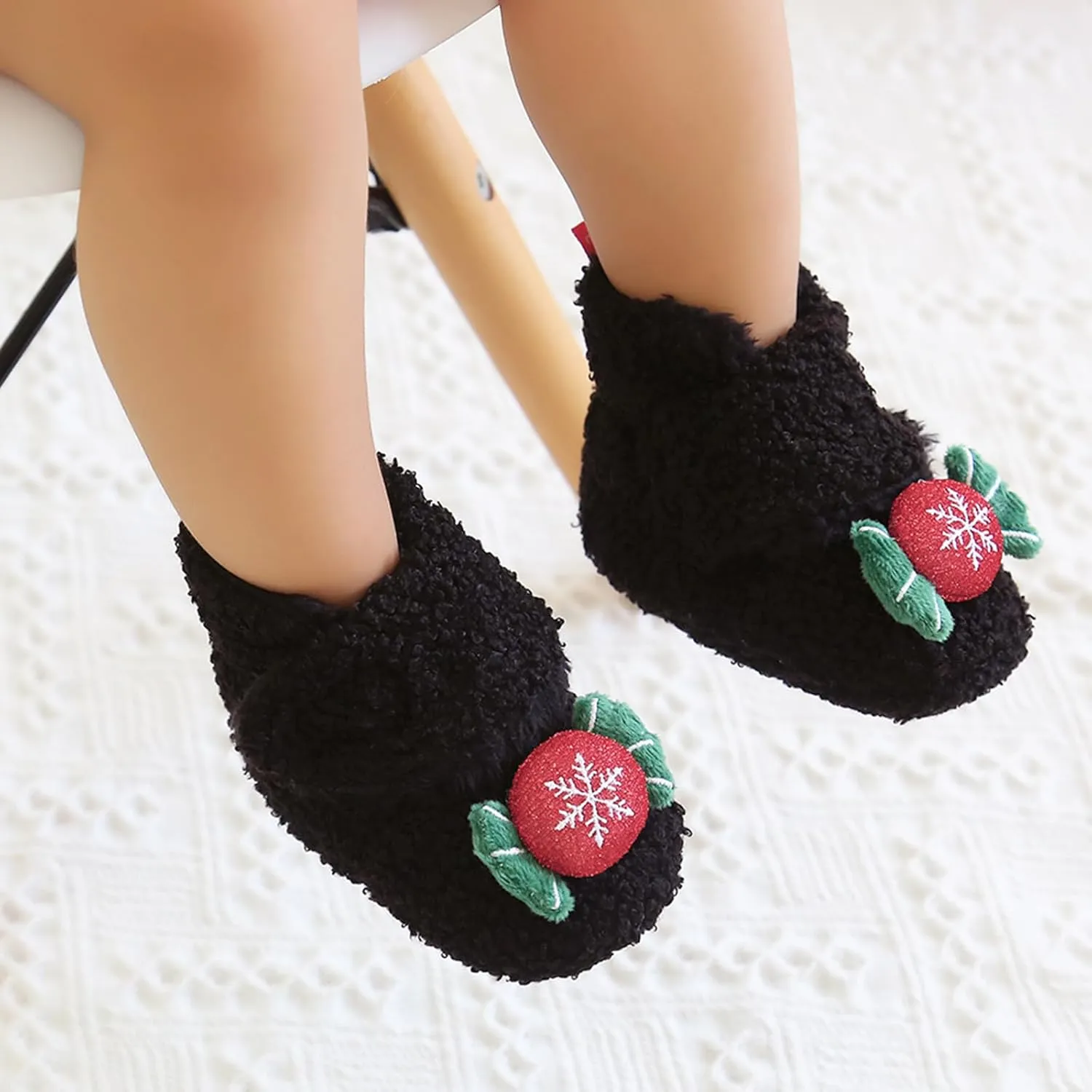 Baby Christmas Booties Infant Newborn Boys Girls Cozy Fleece Slippers Soft Winter Warm Crib Sock Shoes First Walkers