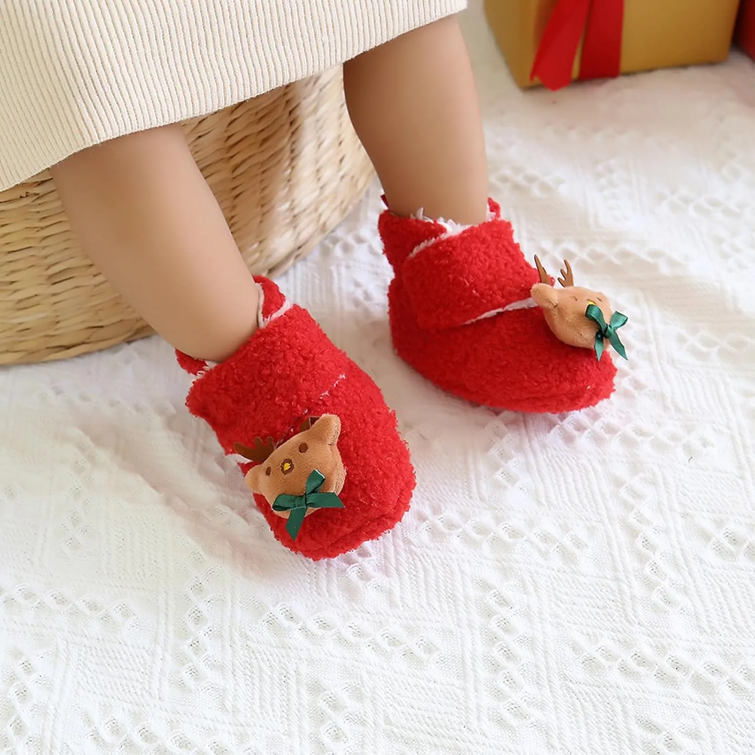 Baby Christmas Booties Infant Newborn Boys Girls Cozy Fleece Slippers Soft Winter Warm Crib Sock Shoes First Walkers