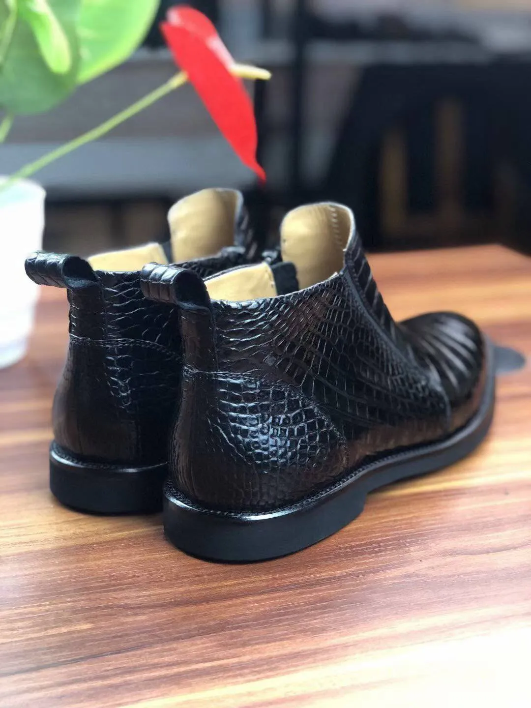Crocodile Shoes Men's Comfort Craftsman Chelsea Boots