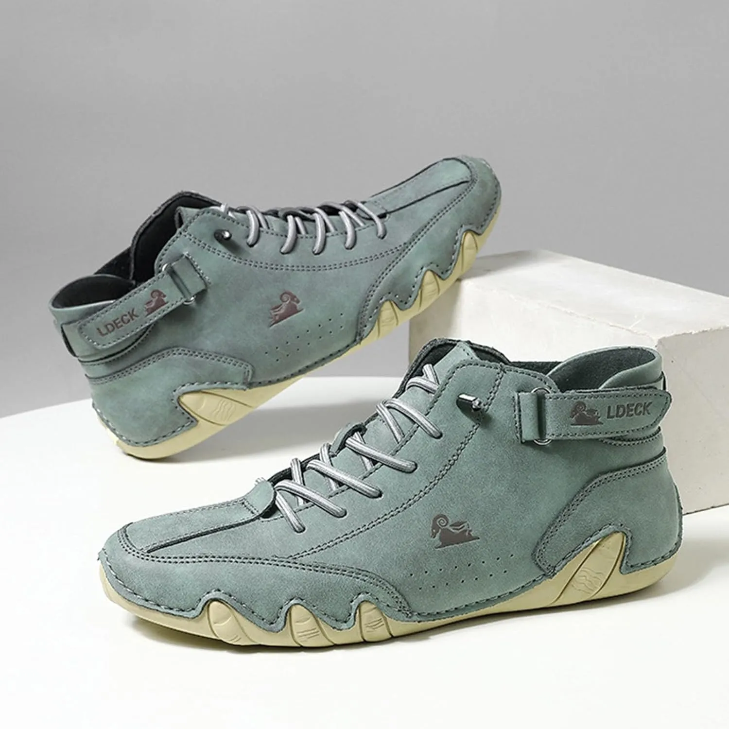 Hiking Shoes for Men Lightweight Driving Shoes Casual Non-Slip Walking Shoes Fashion Comfort Chukka Boots