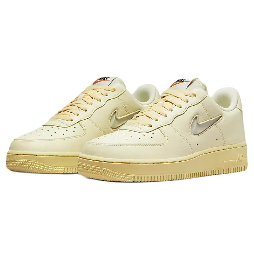 Nike Air Force 1 07 LX sneakers, light yellow