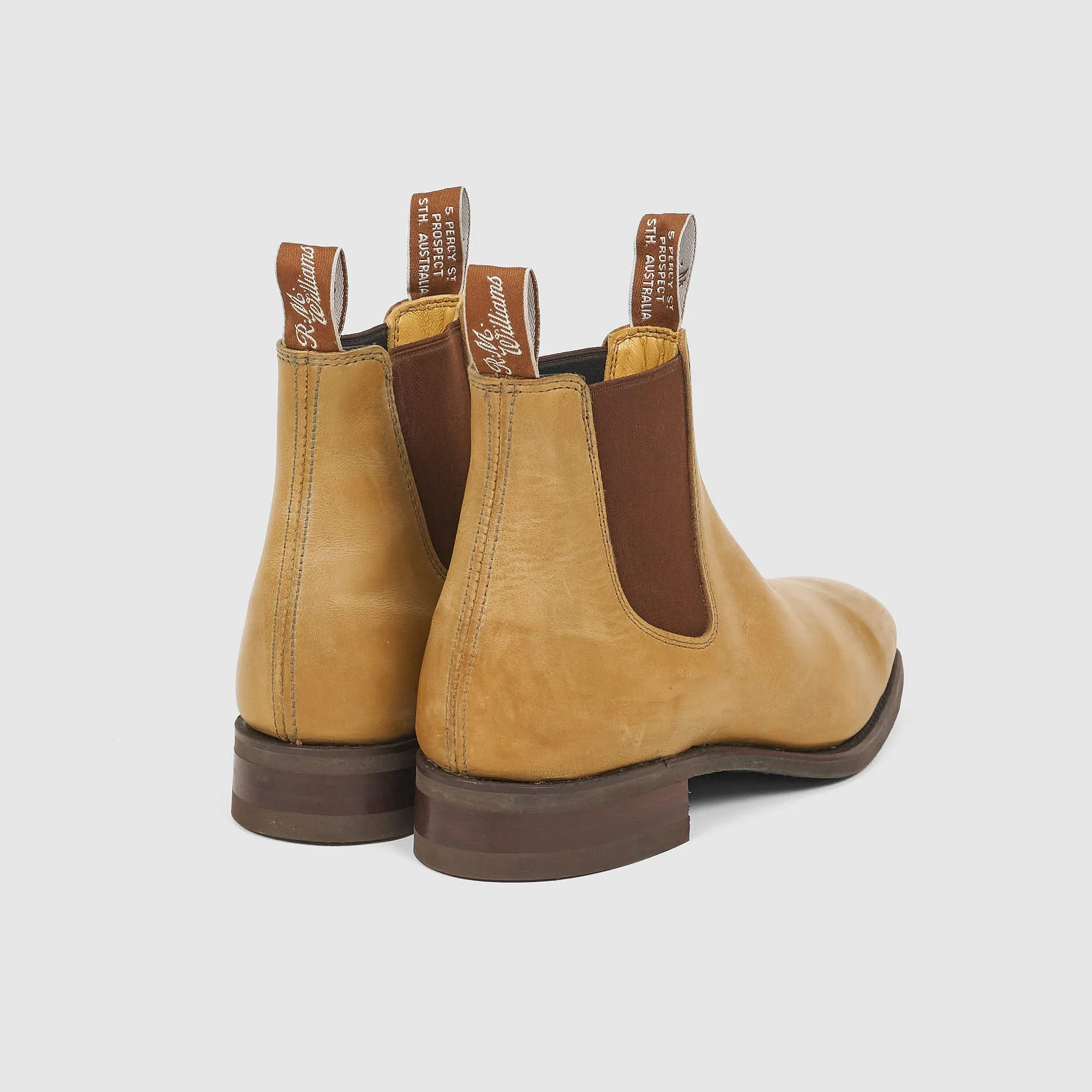 R.M. Williams Comfort Craftsman